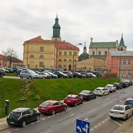 Apartament Malinowy Swietoduska 12 Lublin Exteriér fotografie